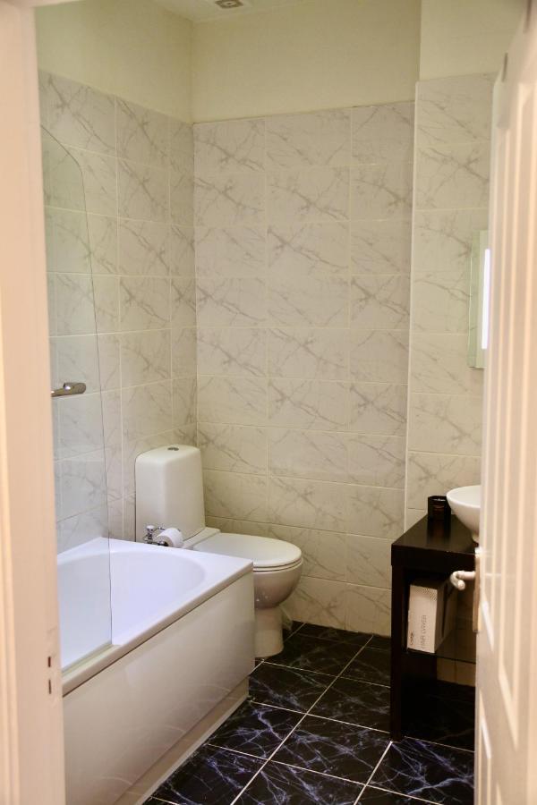 Mostyn Villa Free Private Parking Лландидно Экстерьер фото